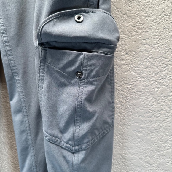 Kuhl Pants Womens 12 R Freeflex Roll up Gray UV Protective Hiking Camping Trail - Picture 9 of 16